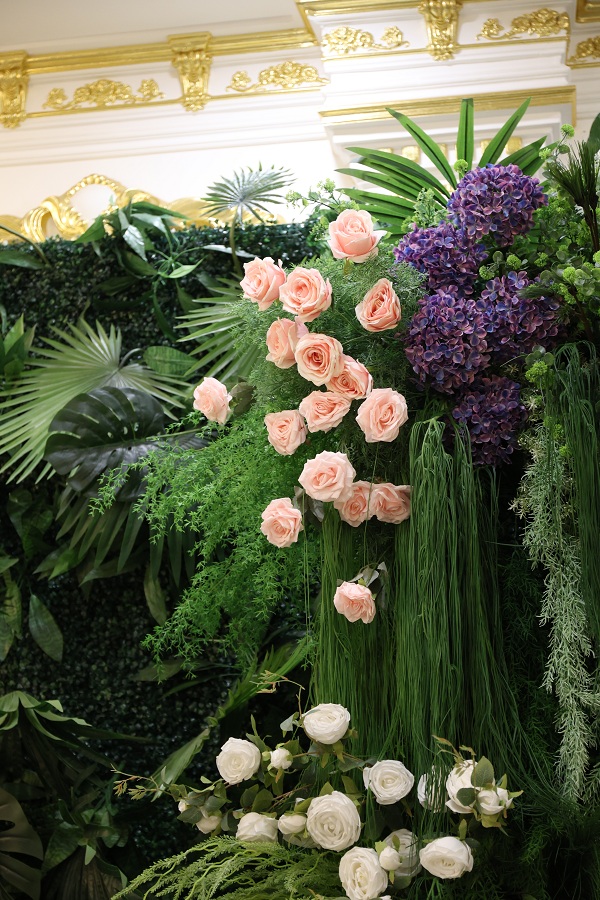 KHÔNG GIAN CƯỚI SANG TRỌNG TẠI CB DIAMOND PALACE – DẤU ẤN HOA VẢI MIDORI